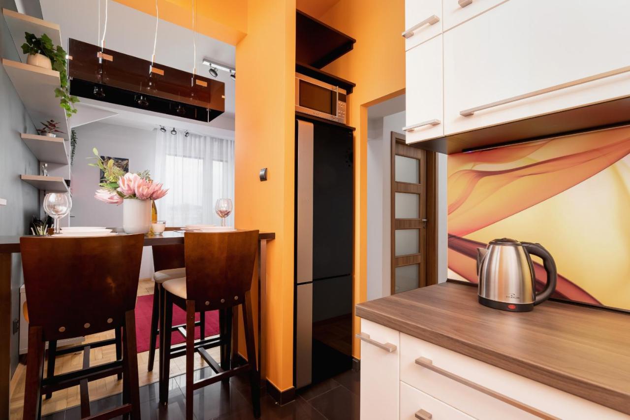 Lagiewniki Sanctuary One Bedroom Apartment By Renters Krakow Luaran gambar